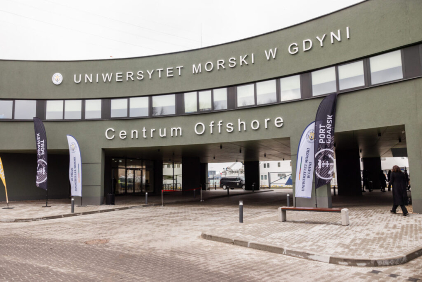 budynek centrum Offshore od frontu