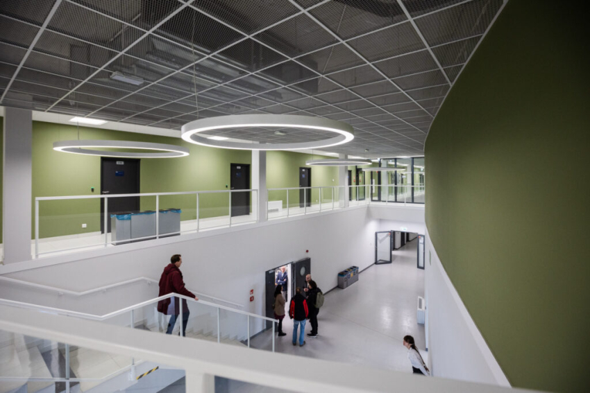 budynek centrum Offshore od frontu