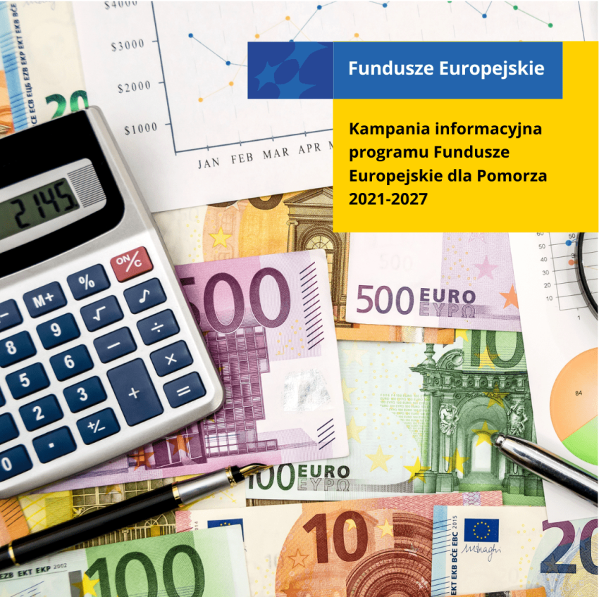 Na stole leżą rozłożone banknoty euro. Na kilku banknotach leży kalkulator i eleganckjie  