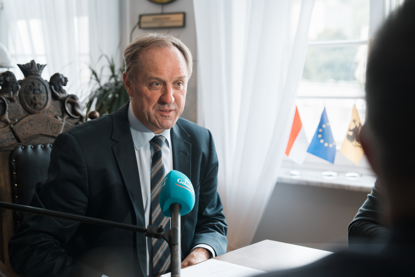 Foto: Łukasz Tokarczyk UMWP Marszałek Mieczysław Struk przemawia do zebranych