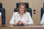 Martyna Sawicka - kierownik referatu do spraw informacji DPR uśmiecha się podczas prezentacji