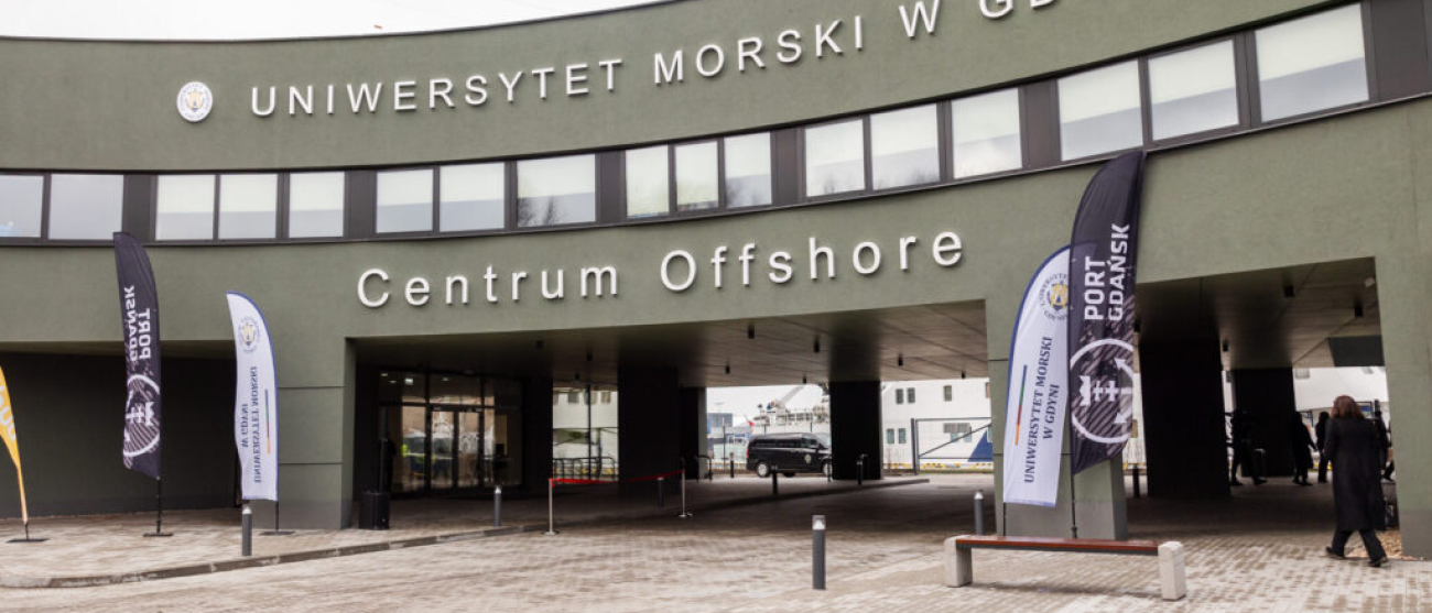 budynek Centrum Offshore z zewnątrz 